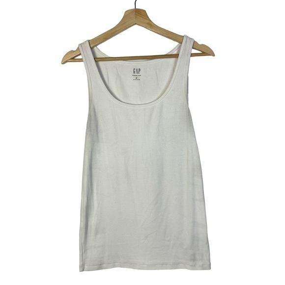 Gap White Scoop Neck Fitted Modern Tank Top M - Picture 2 of 4